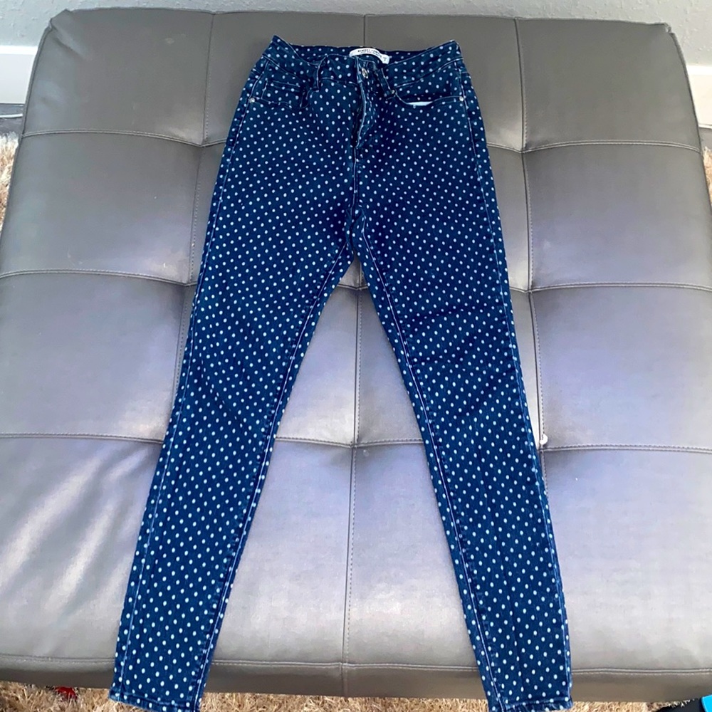 Almost Famous Jeans Size 3 like new